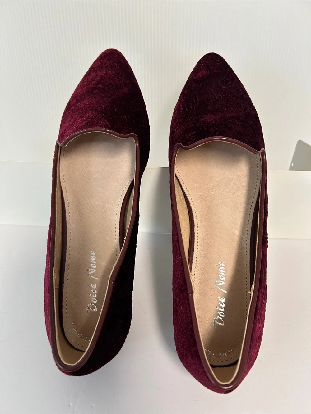 Dolce Nome NWOT “Pico” Leather Burgundy Geometric Embossed Loafers Womens 9